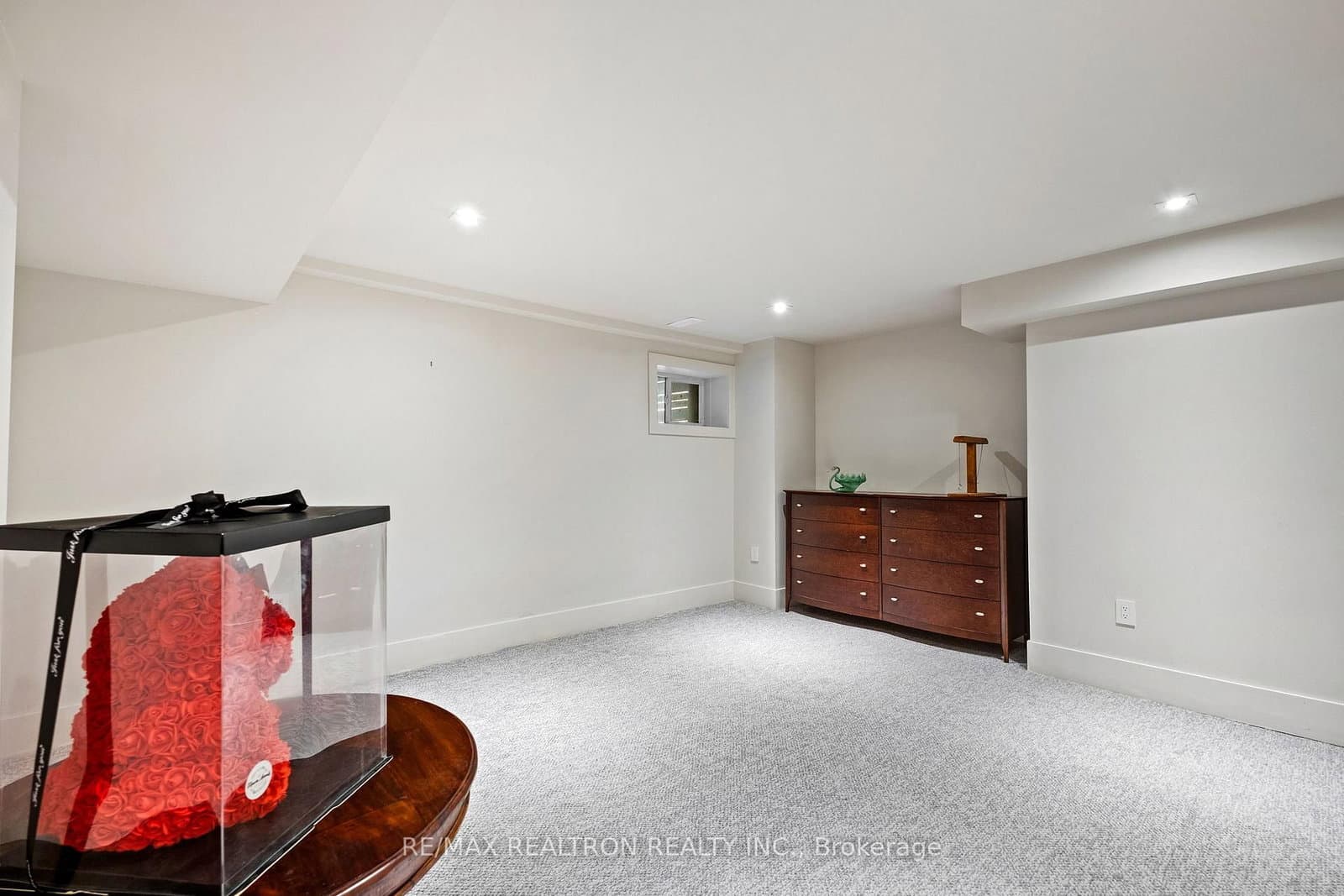 494 Atlas Avenue thumbnail 37