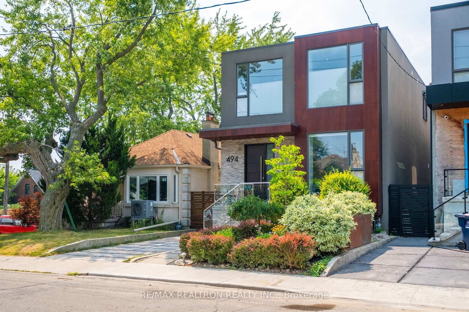 494 Atlas Avenue thumbnail 40