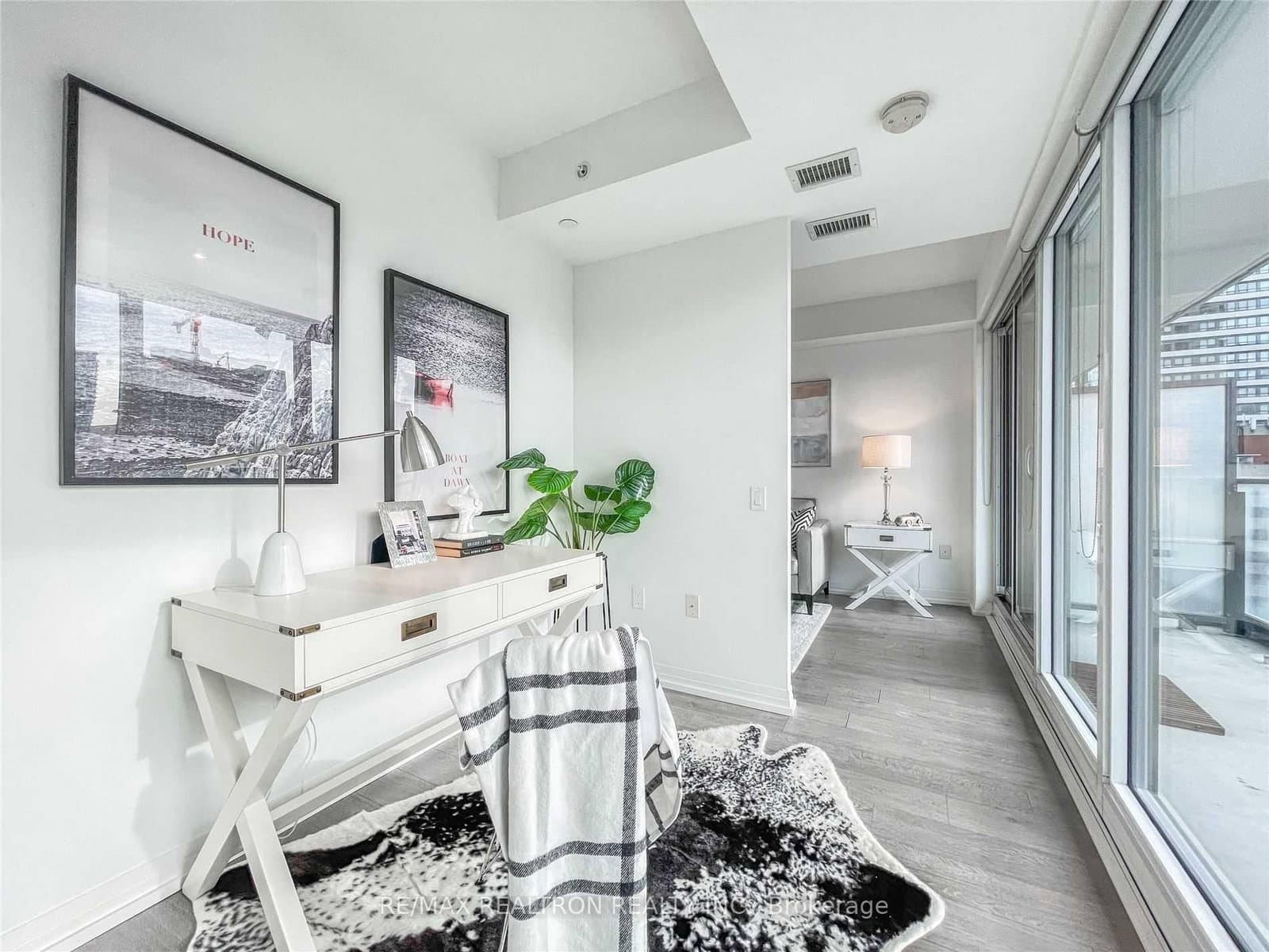 251 Jarvis Street, Unit 1430 thumbnail 13