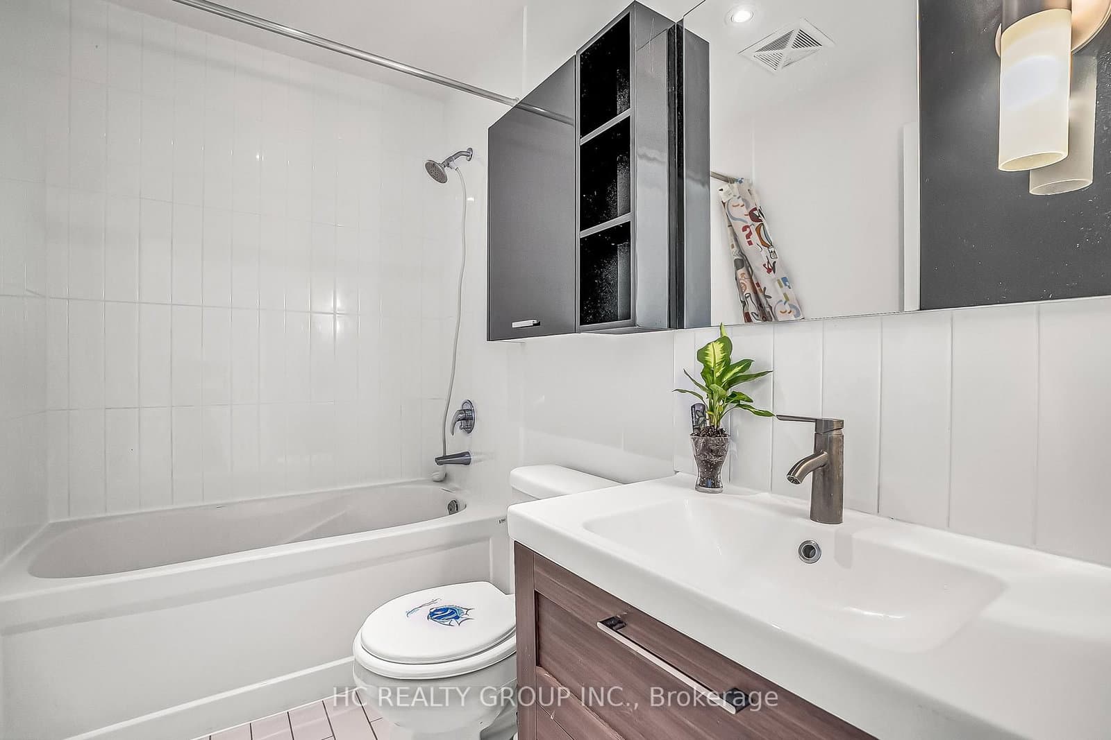 33 Singer Court, Unit 2205 thumbnail 15