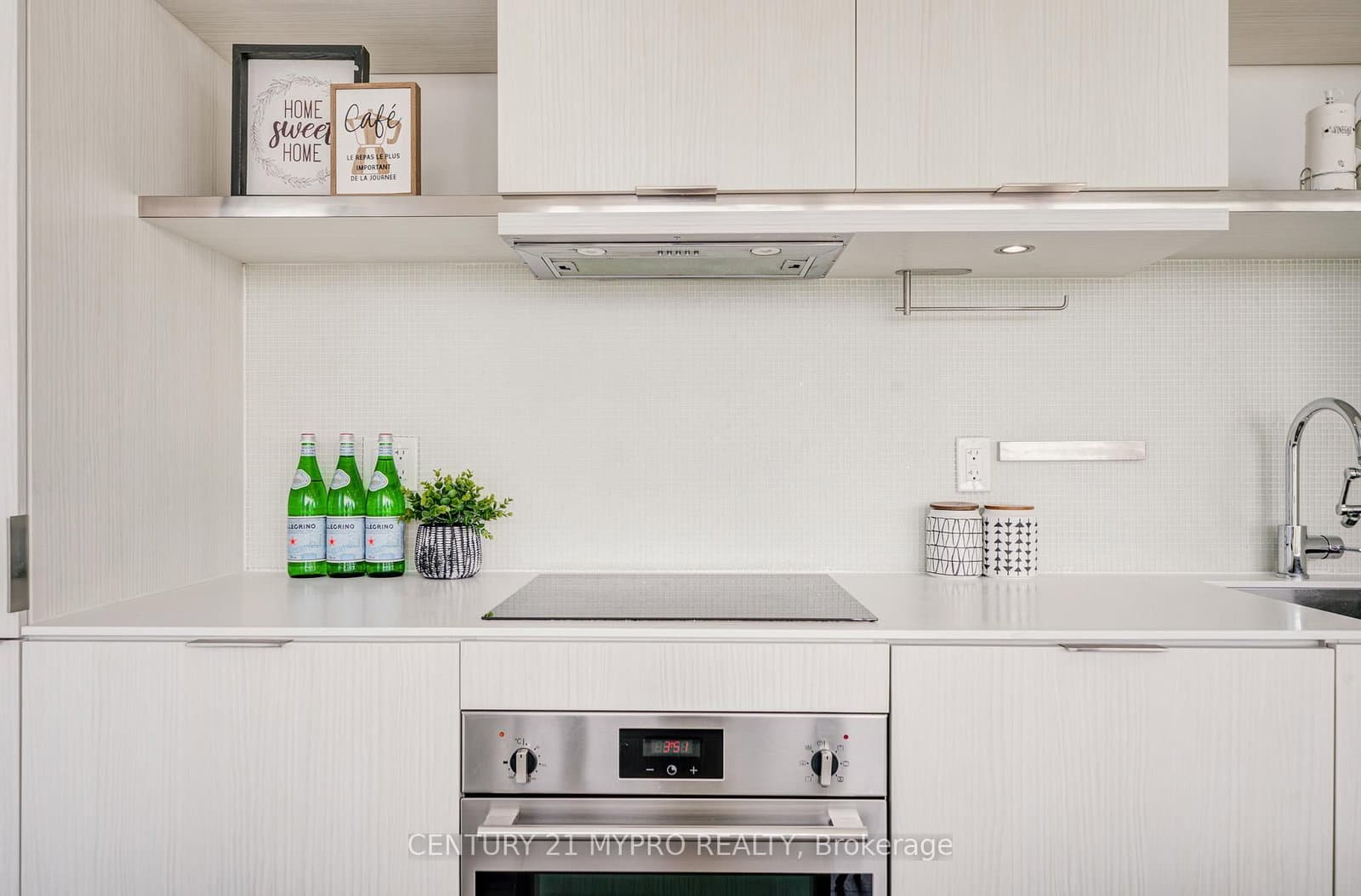 197 Yonge Street, Unit 3109 thumbnail 9