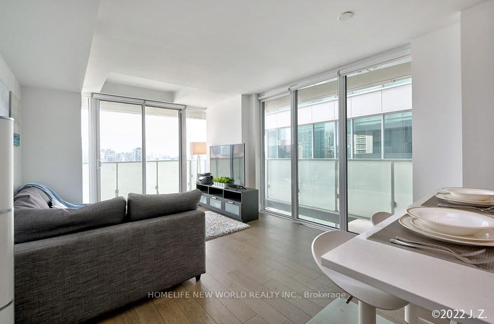 200 Bloor Street W, Unit 1601 thumbnail 11