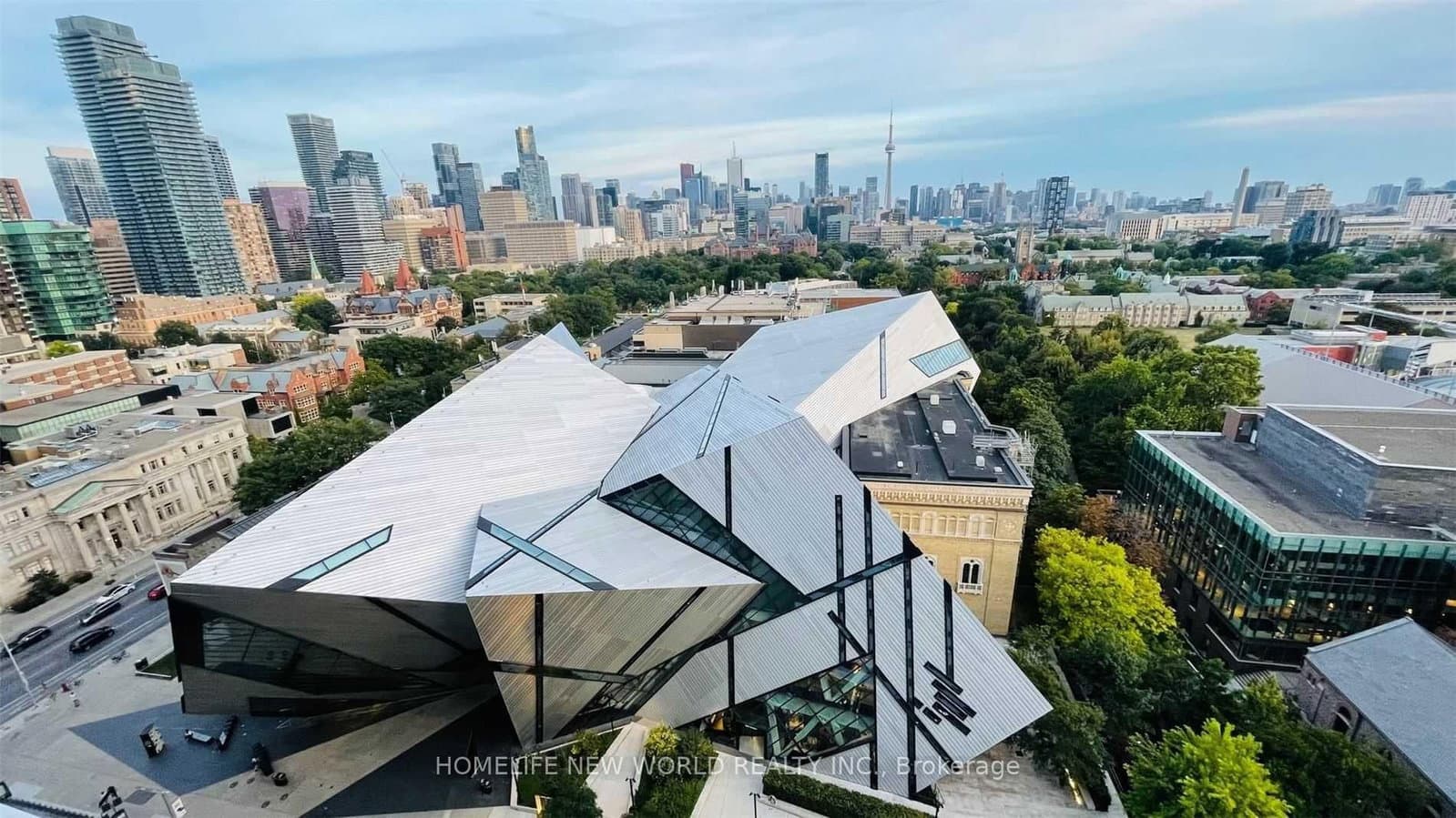 200 Bloor Street W, Unit 1601 thumbnail 3