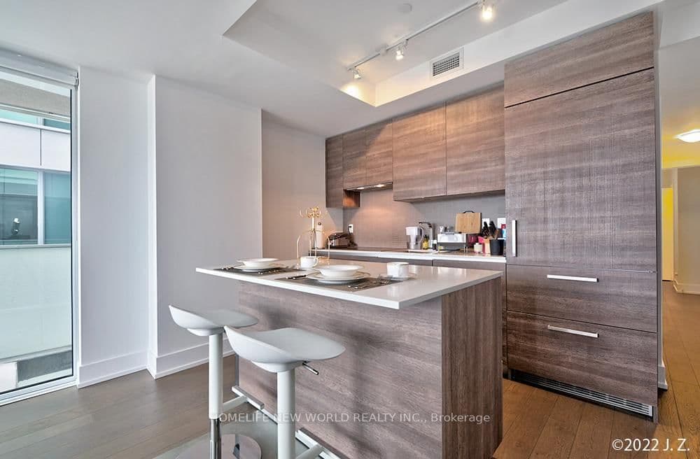 200 Bloor Street W, Unit 1601 thumbnail 8