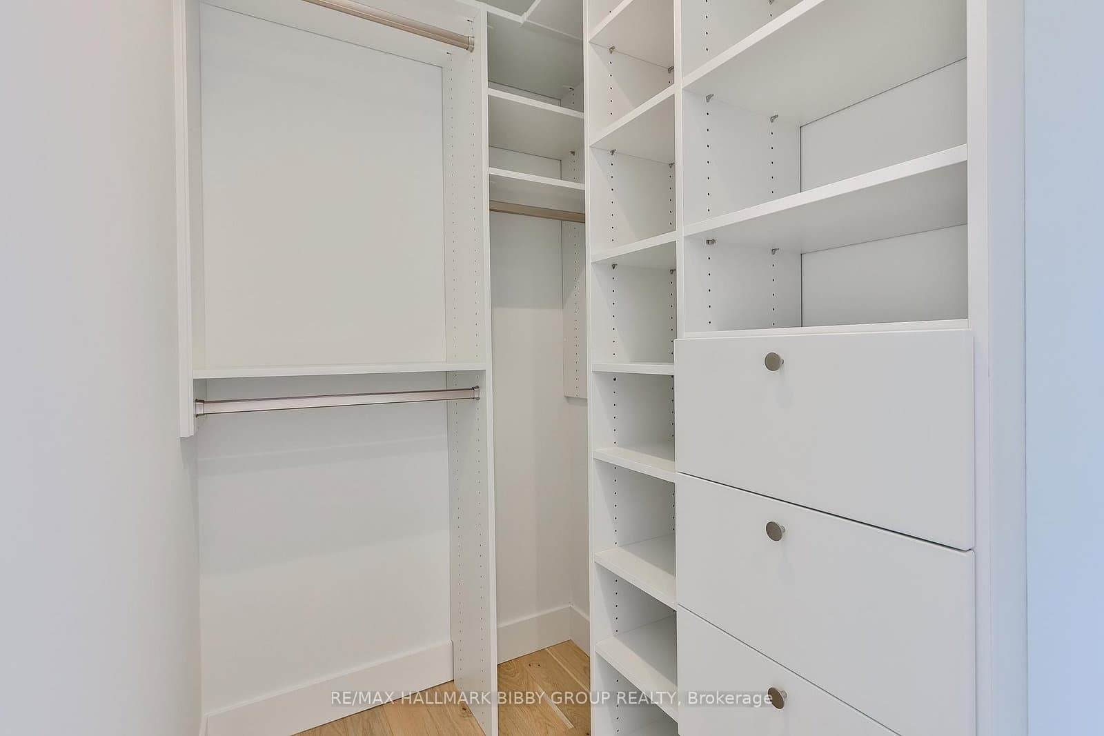 1414 Bayview Avenue, Unit 409 thumbnail 27