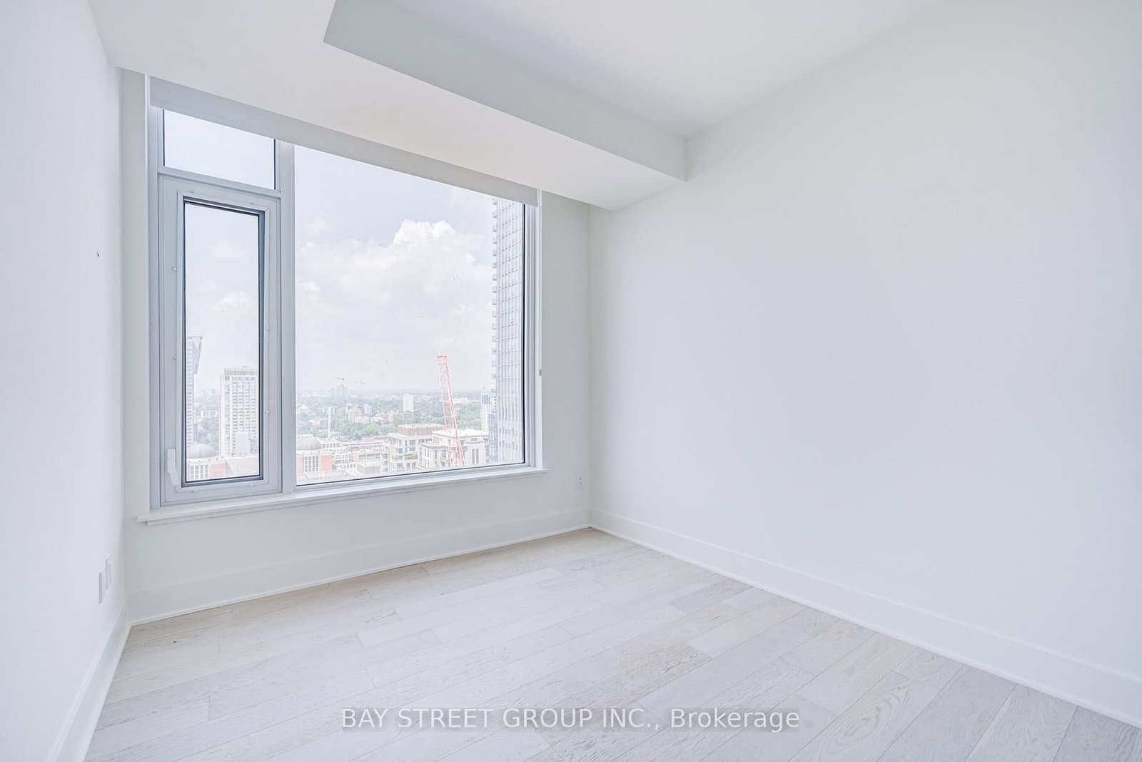 11 Yorkville Avenue, Unit 2312 thumbnail 26