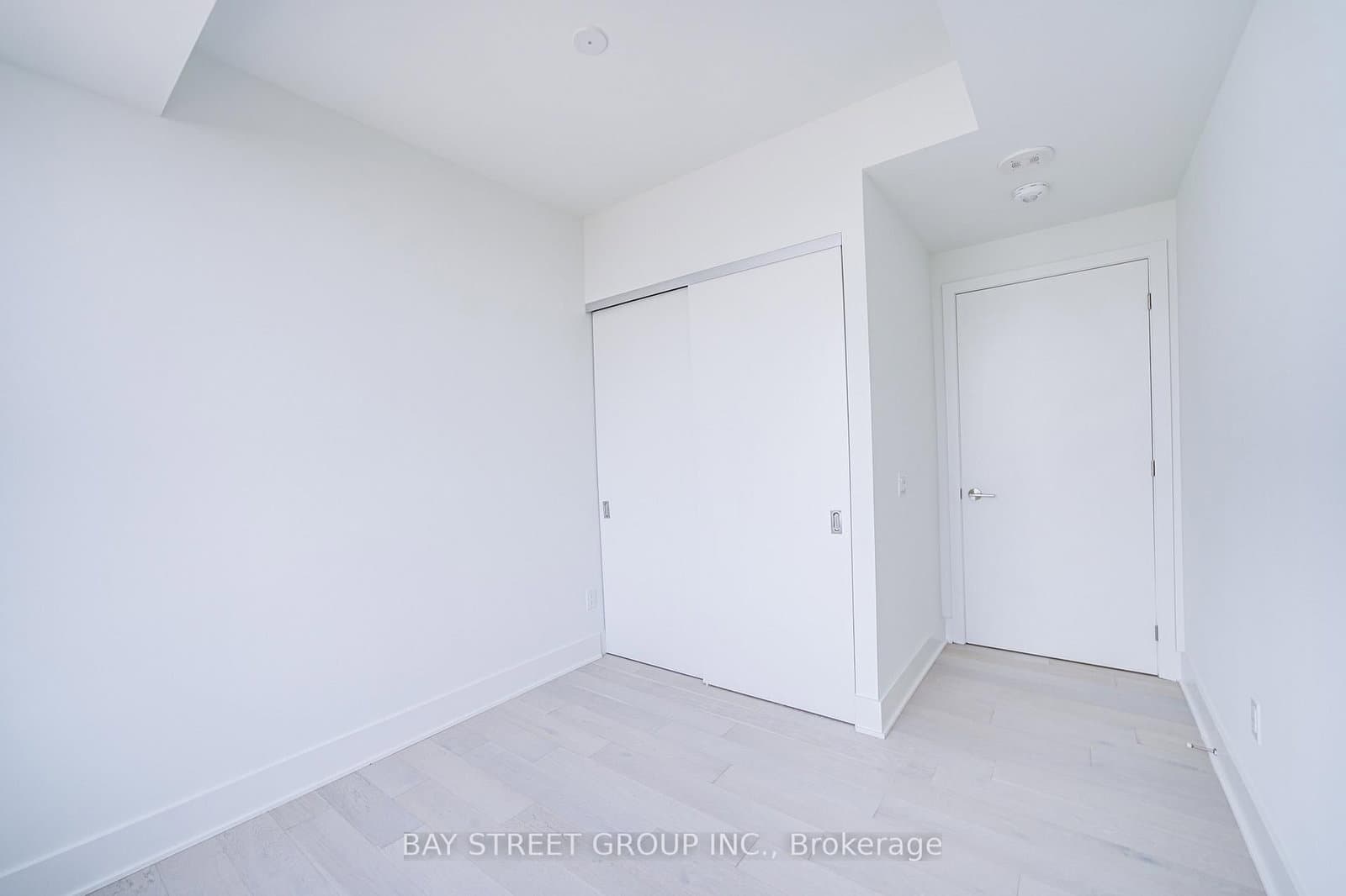 11 Yorkville Avenue, Unit 2312 thumbnail 29