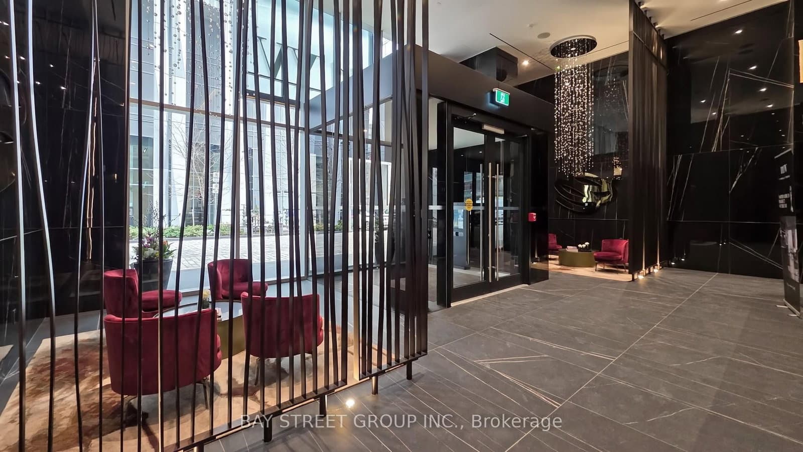 11 Yorkville Avenue, Unit 2312 thumbnail 3