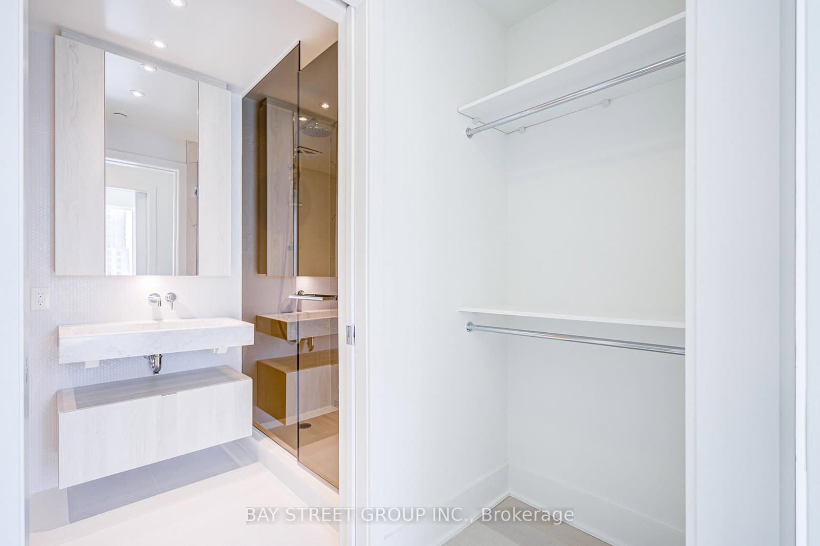 11 Yorkville Avenue, Unit 2312 thumbnail 39
