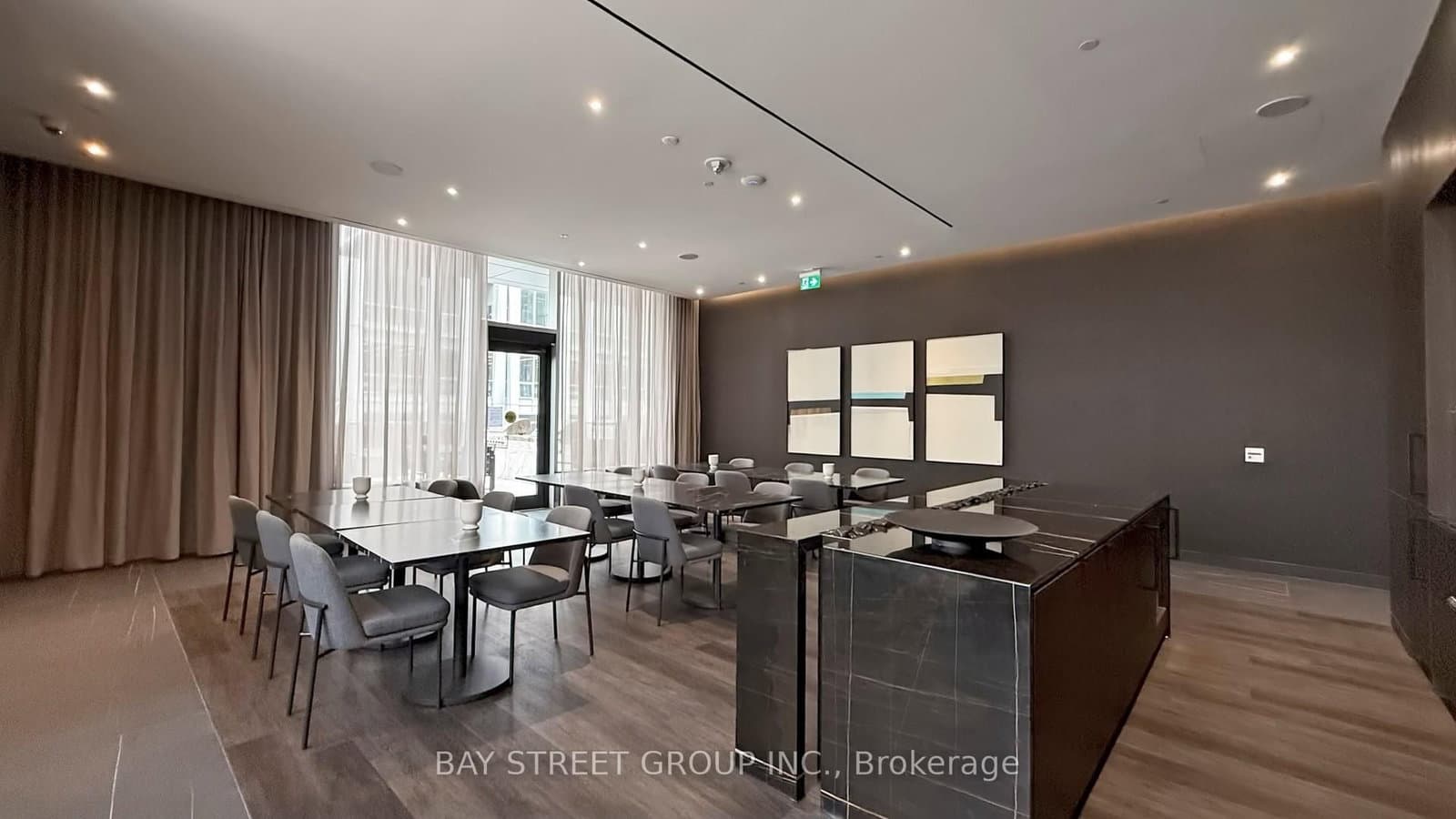 11 Yorkville Avenue, Unit 2312 thumbnail 43