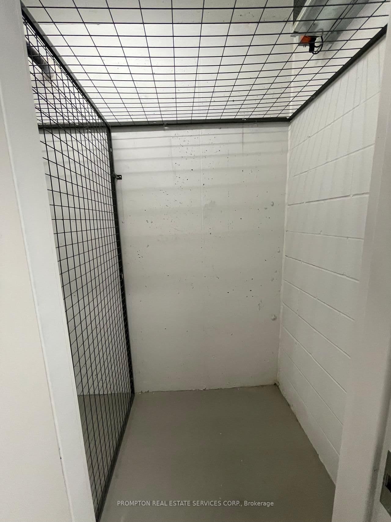 85 McMahon Drive, Unit 2015 thumbnail 25