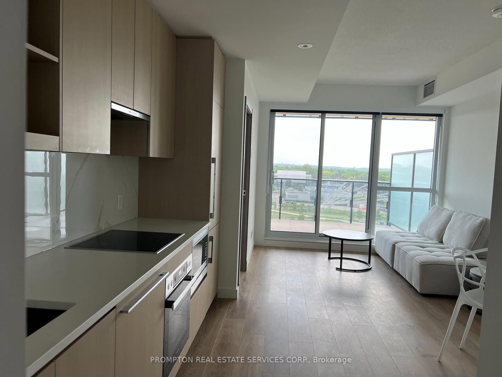 25 Mcmahon Drive, Unit 810 thumbnail 15