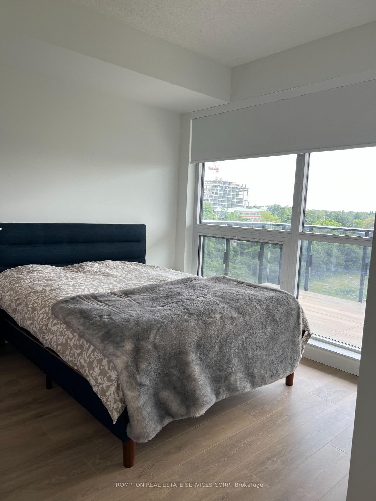 25 Mcmahon Drive, Unit 810 thumbnail 16