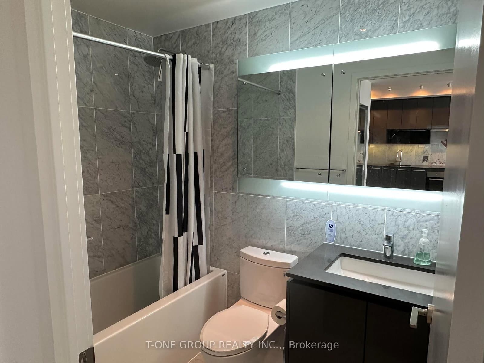 115 Mcmahon Drive, Unit 1501 thumbnail 5
