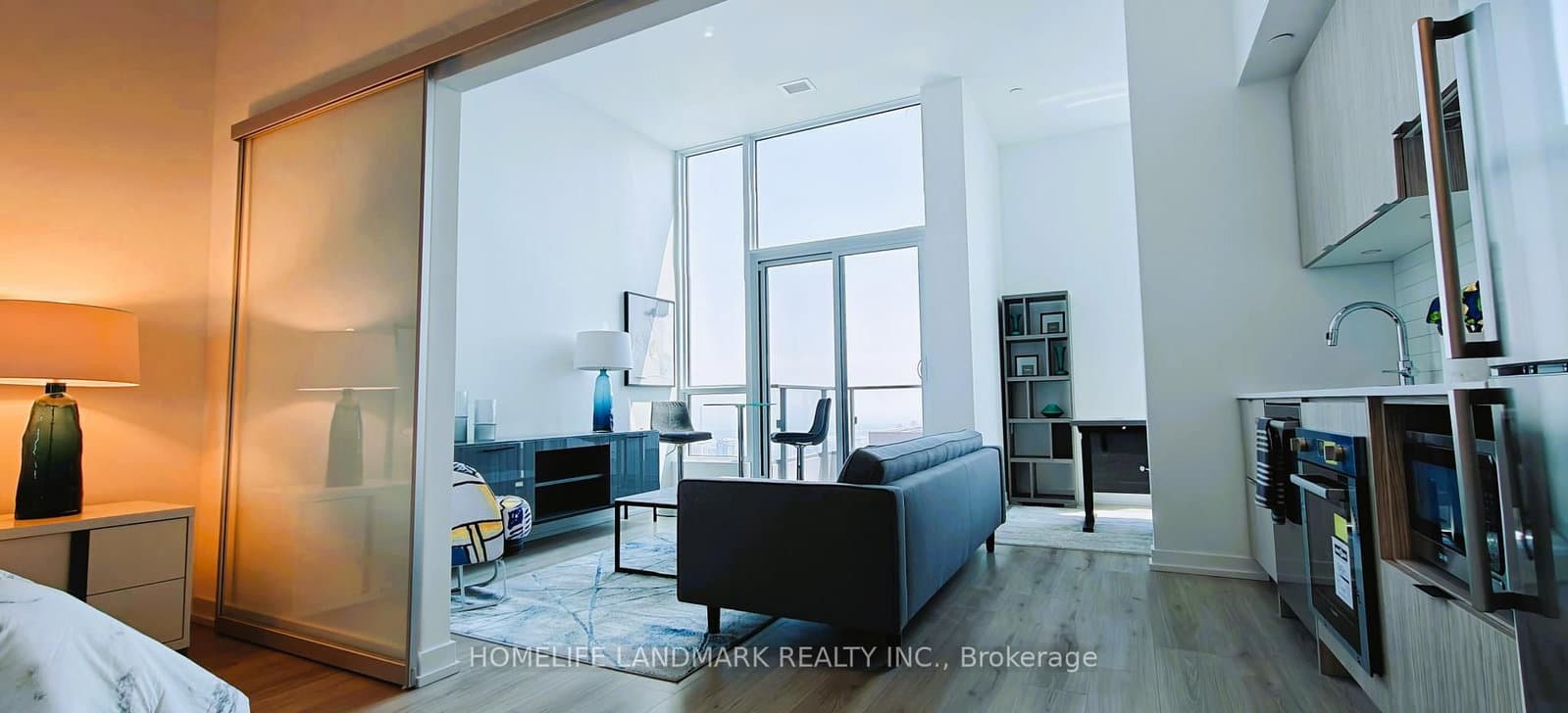 395 Bloor Street S, Unit 5501 thumbnail 5