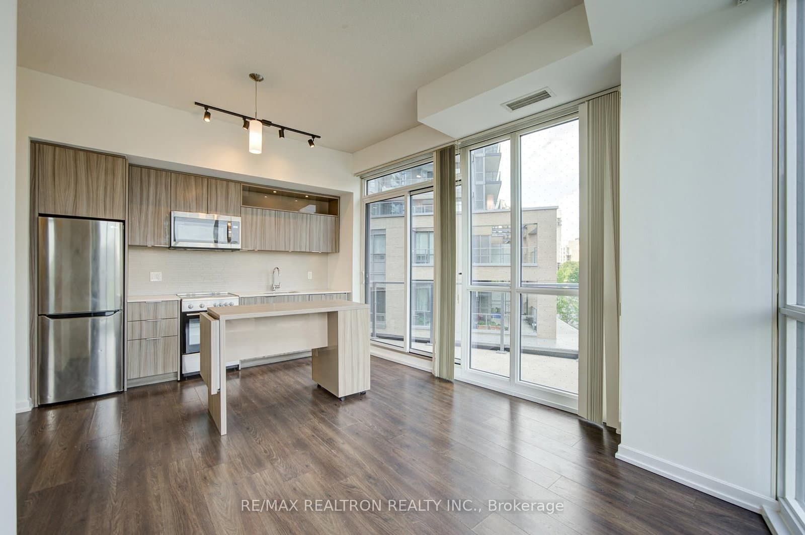 50 Forest Manor Road, Unit 311 thumbnail 18