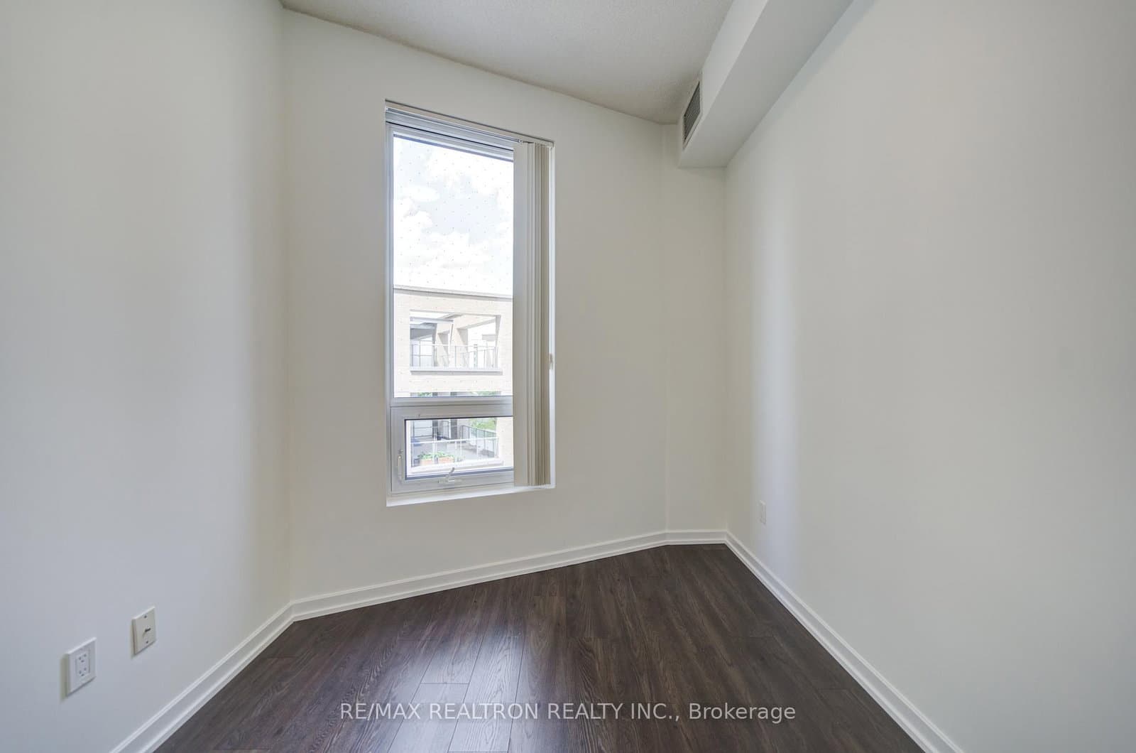 50 Forest Manor Road, Unit 311 thumbnail 23