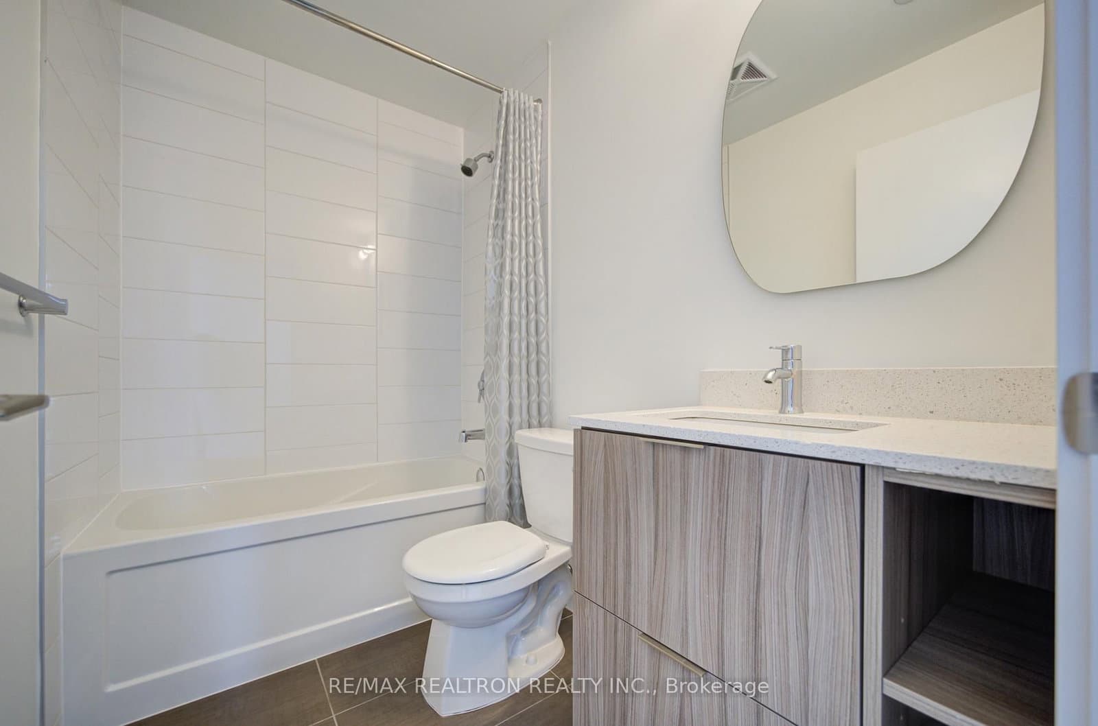 50 Forest Manor Road, Unit 311 thumbnail 27