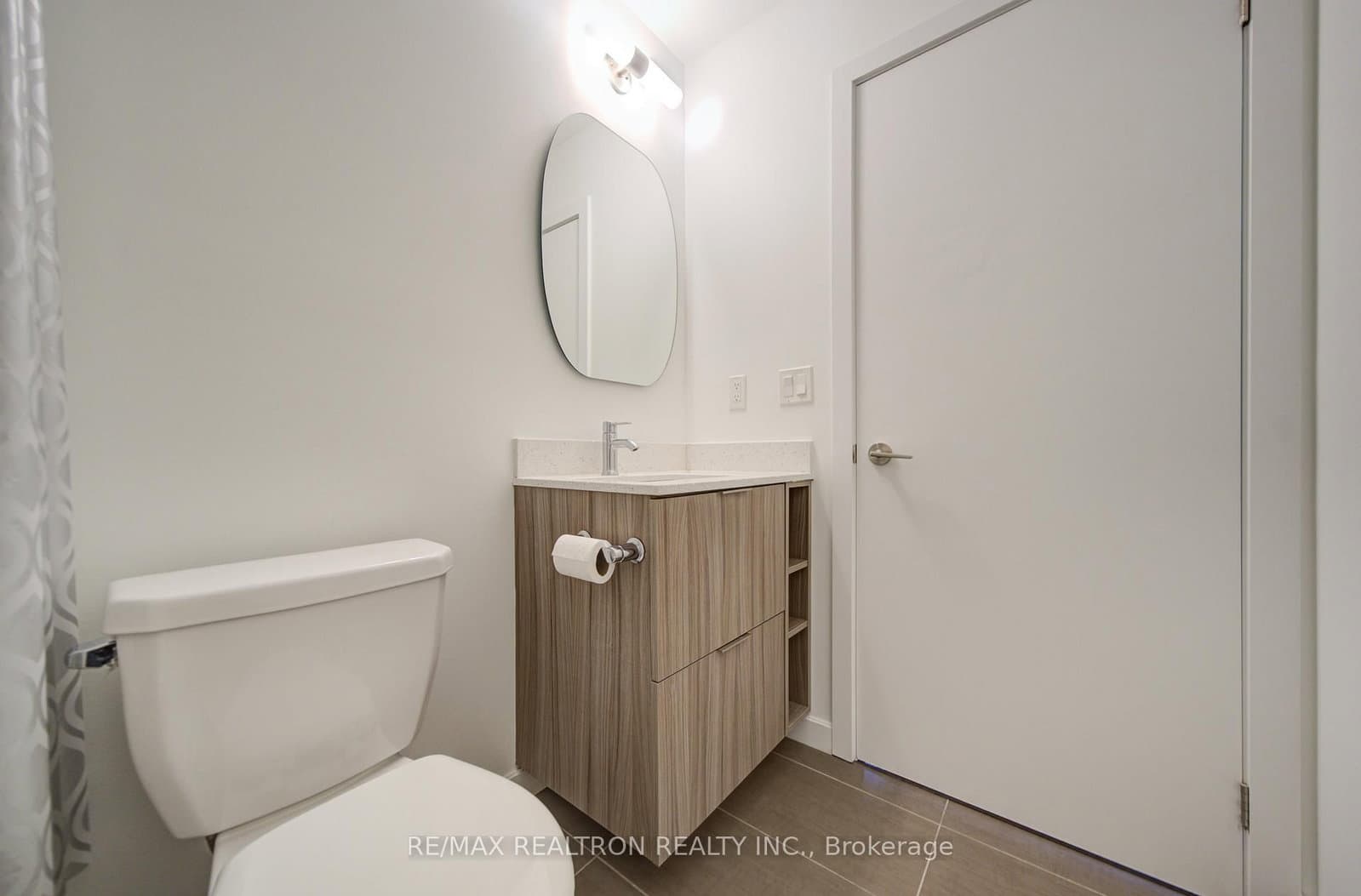 50 Forest Manor Road, Unit 311 thumbnail 28