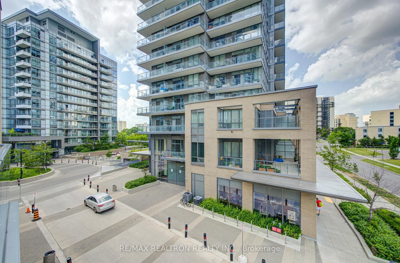 50 Forest Manor Road, Unit 311 thumbnail 41