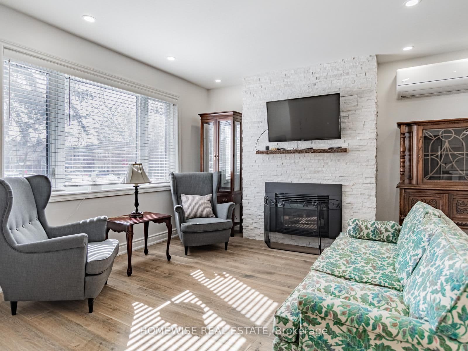 86 Fairleigh Crescent thumbnail 3