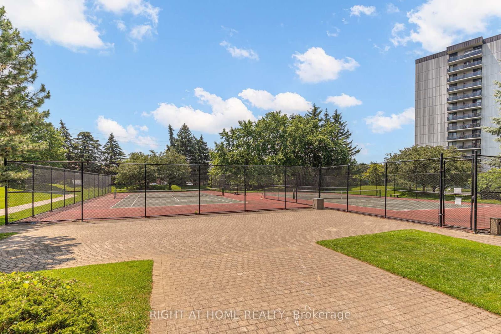 1101 Steeles Avenue W, Unit 411 thumbnail 45