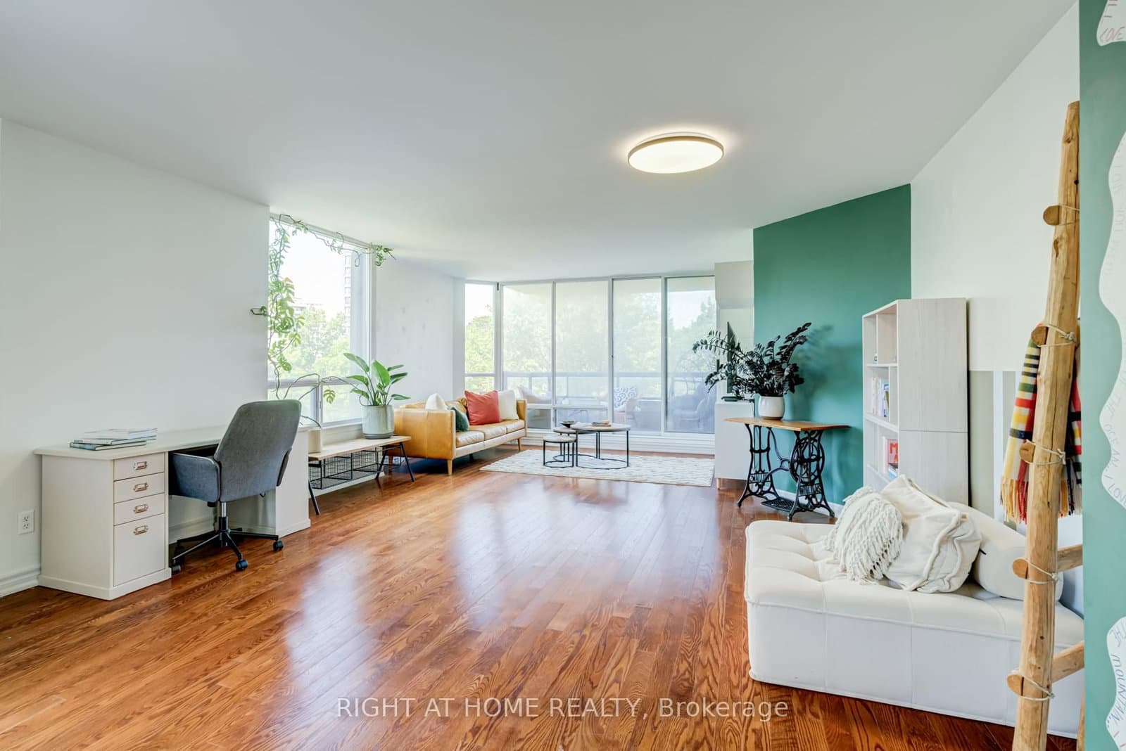 1101 Steeles Avenue W, Unit 411 thumbnail 7