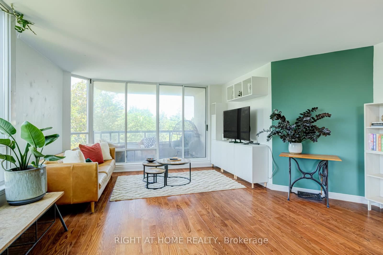 1101 Steeles Avenue W, Unit 411 thumbnail 9