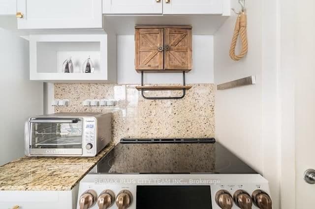 208 Queens Quay W, Unit 1608 thumbnail 11