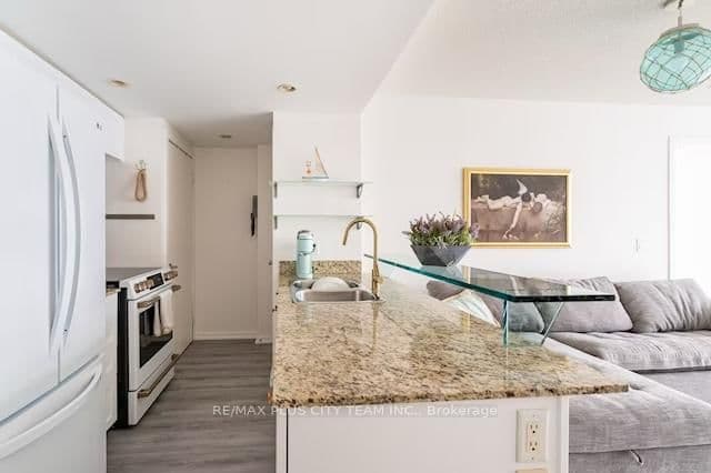 208 Queens Quay W, Unit 1608 thumbnail 14