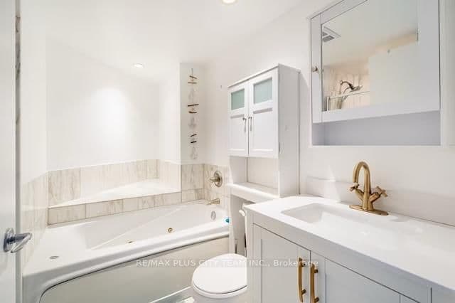 208 Queens Quay W, Unit 1608 thumbnail 6