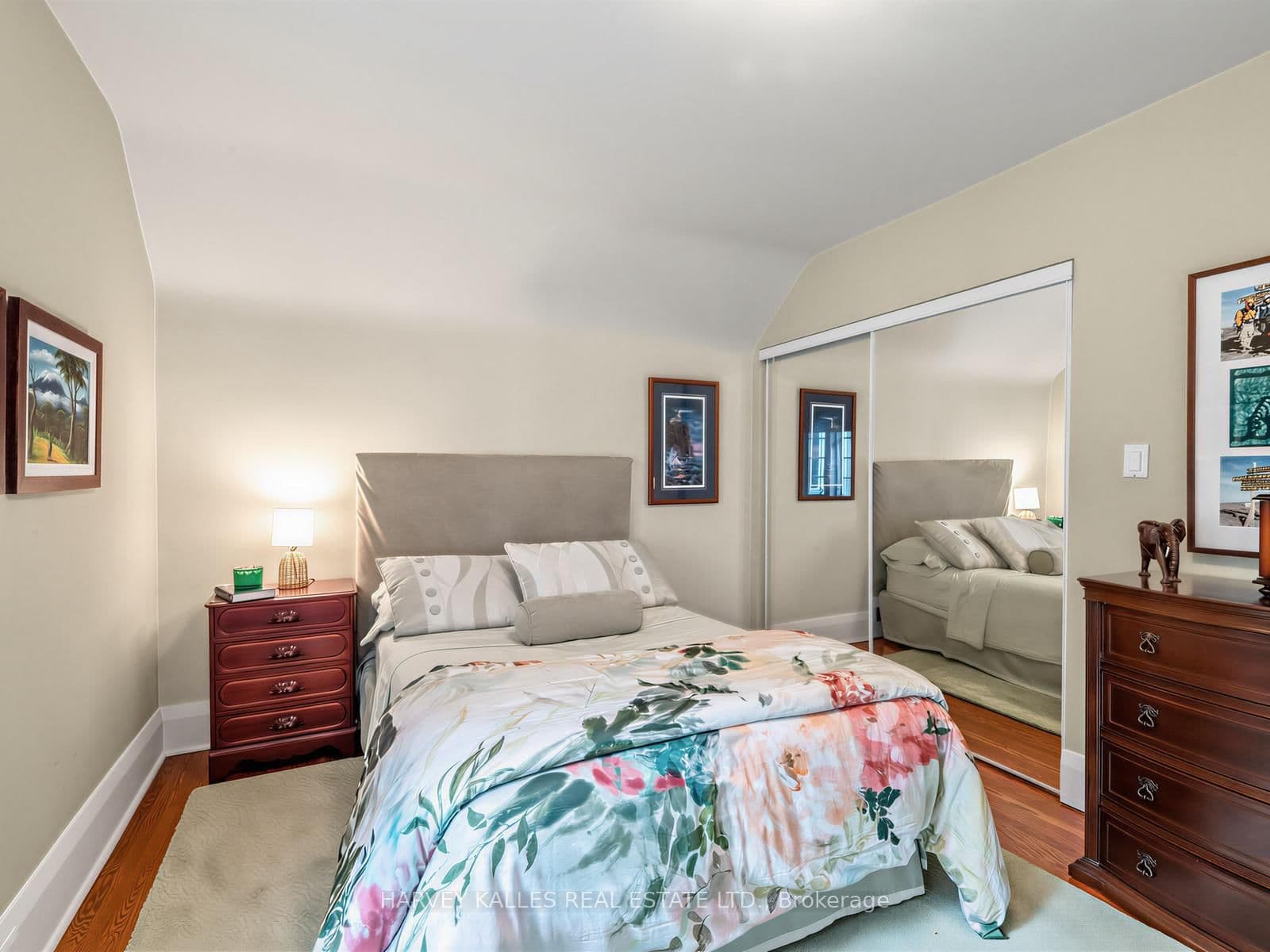 287 St. Leonard's Avenue thumbnail 33