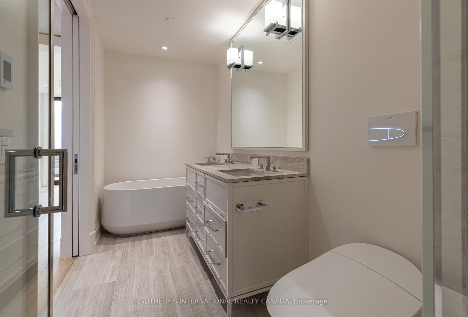 89 Avenue Road, Unit 1102 thumbnail 27