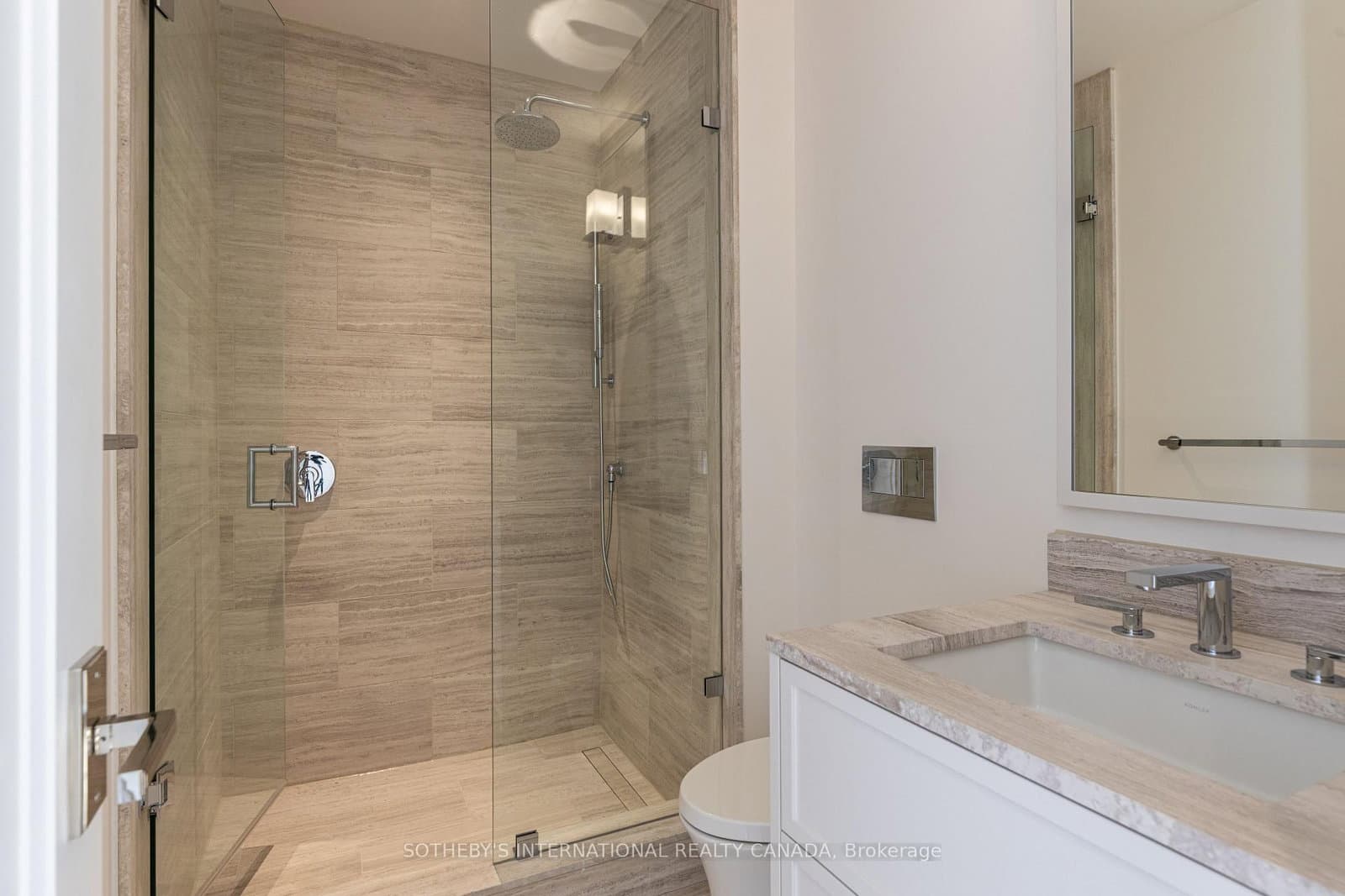 89 Avenue Road, Unit 1102 thumbnail 32