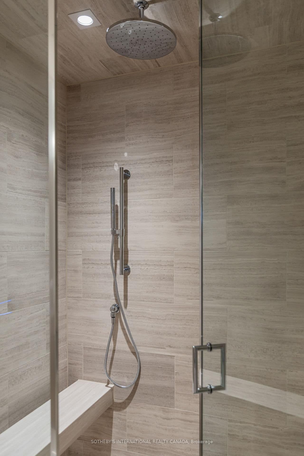 89 Avenue Road, Unit 1102 thumbnail 33