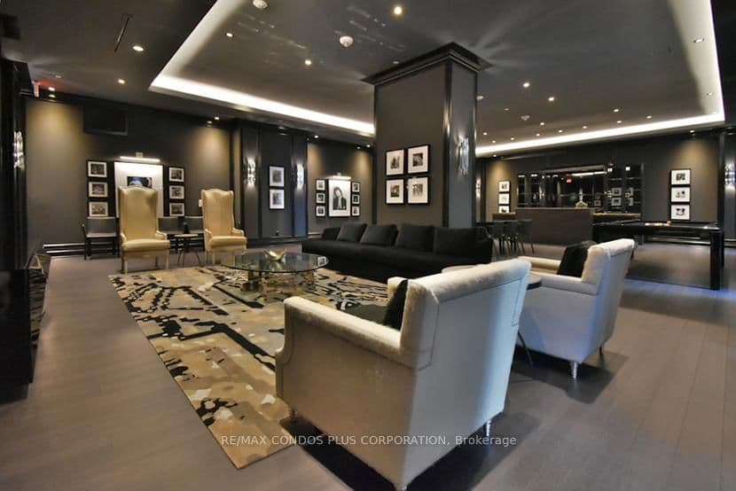 88 Blue Jays Way, Unit 2010 thumbnail 14