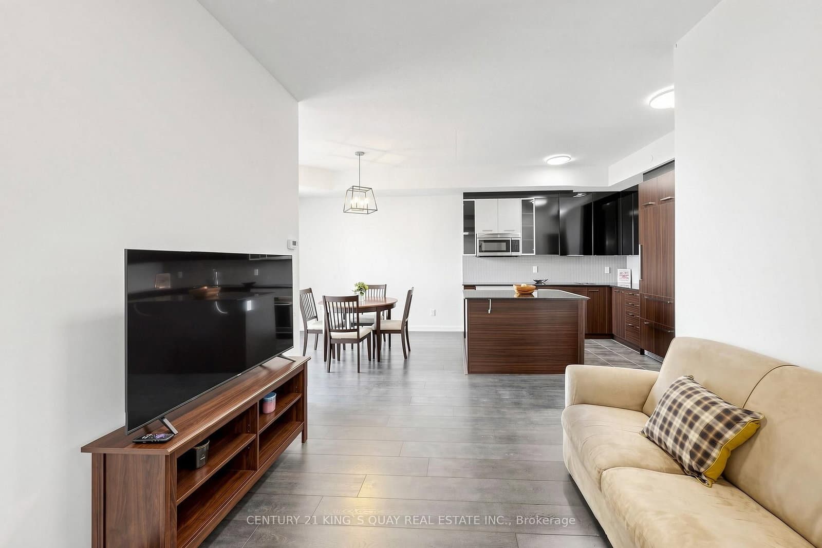 5168 Yonge Street, Unit LPH101 thumbnail 16