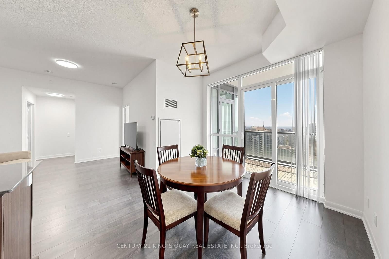 5168 Yonge Street, Unit LPH101 thumbnail 23