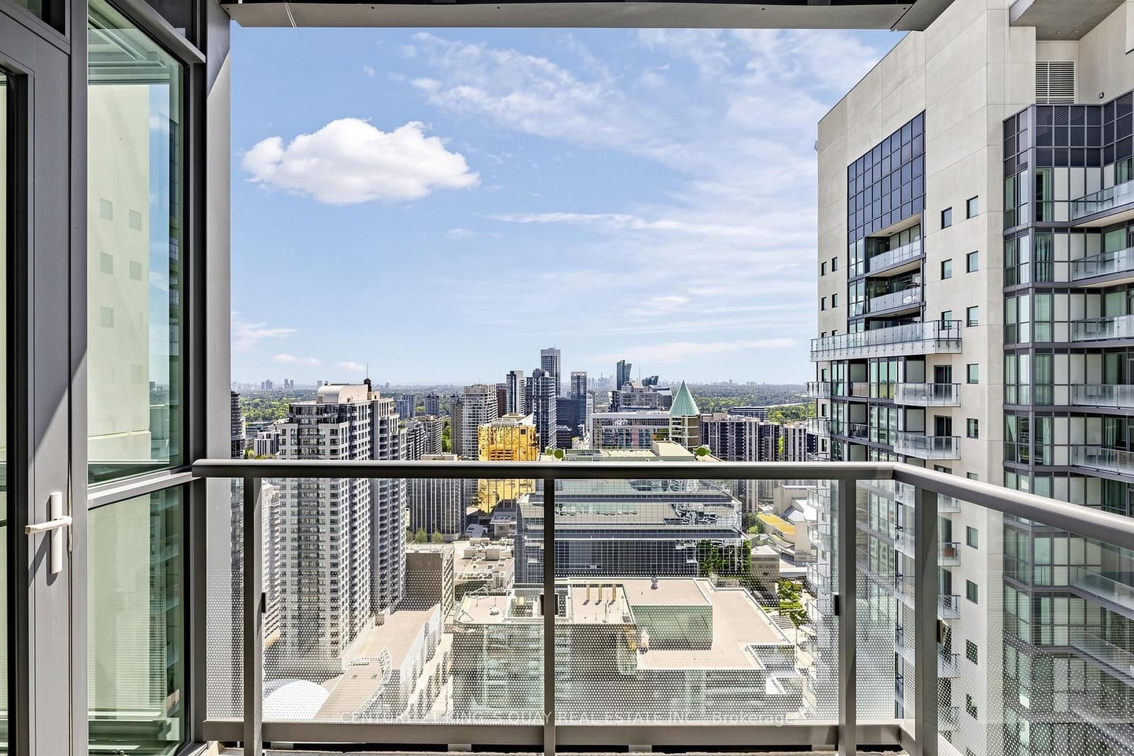 5168 Yonge Street, Unit LPH101 thumbnail 35