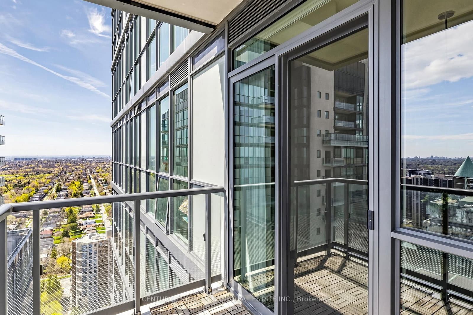 5168 Yonge Street, Unit LPH101 thumbnail 36