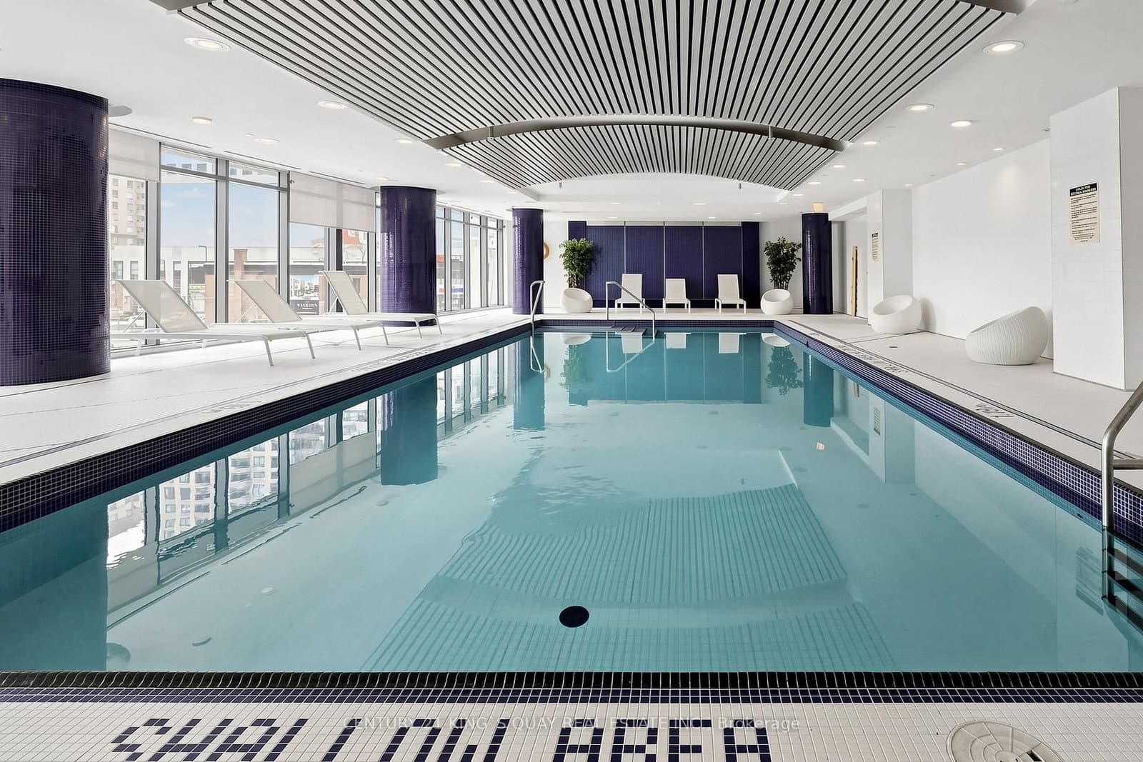 5168 Yonge Street, Unit LPH101 thumbnail 42