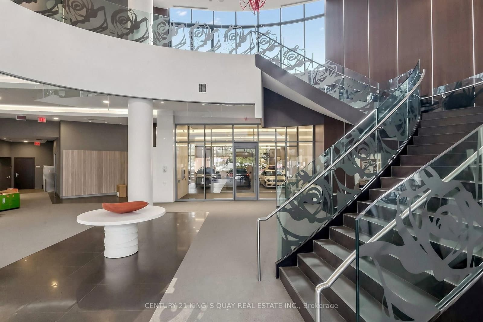5168 Yonge Street, Unit LPH101 thumbnail 8