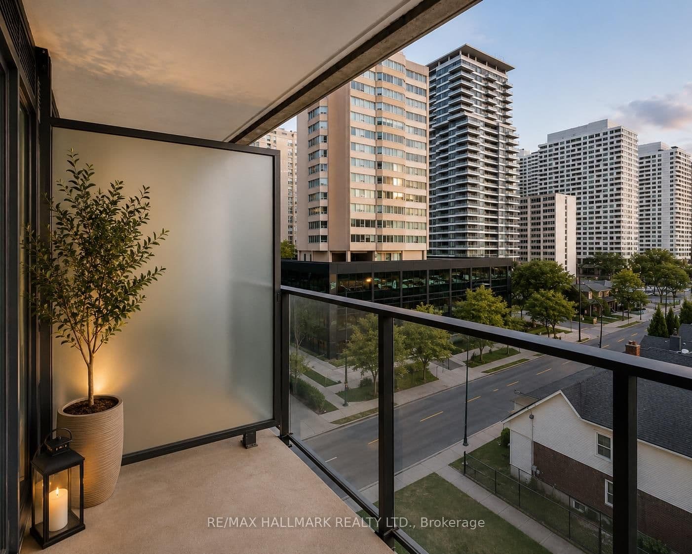 5 Soudan Avenue, Unit 707 thumbnail 17