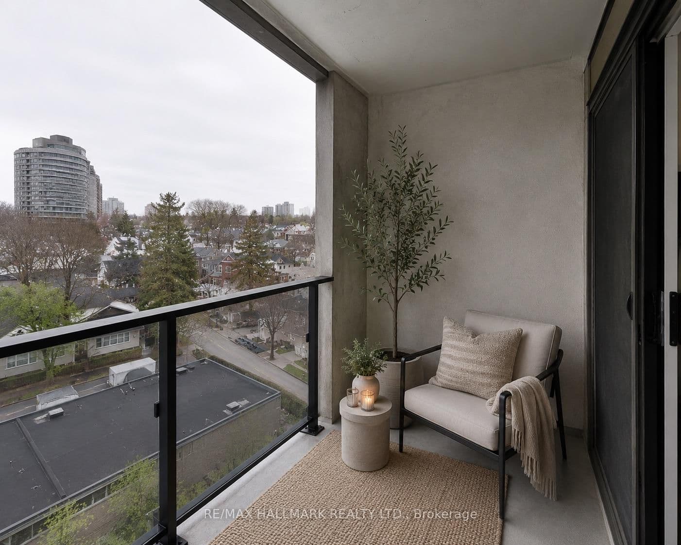 5 Soudan Avenue, Unit 707 thumbnail 18