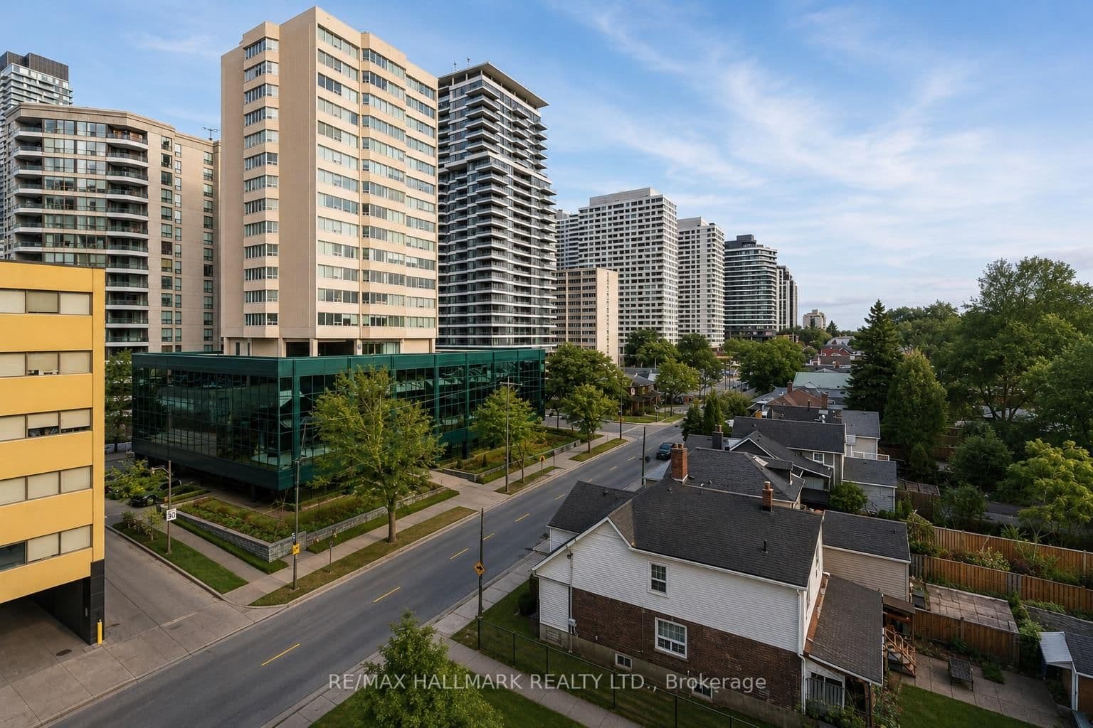 5 Soudan Avenue, Unit 707 thumbnail 19