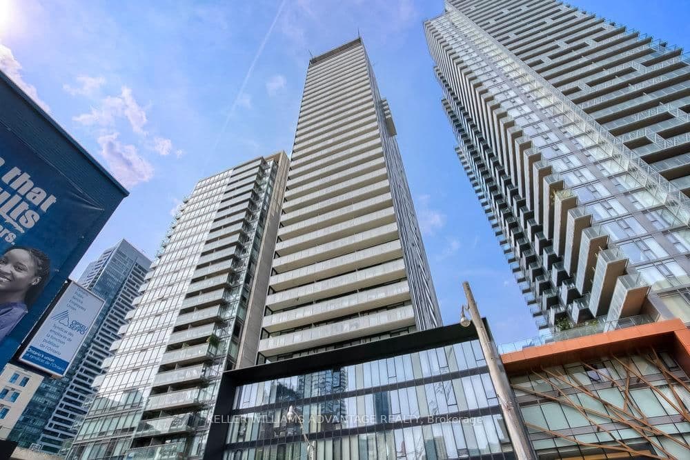 28 Wellesley Street E, Unit 603 - Image 1
