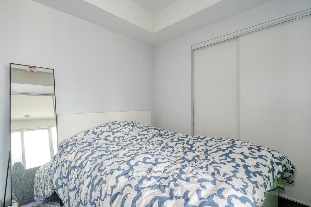 28 Wellesley Street E, Unit 603 thumbnail 10