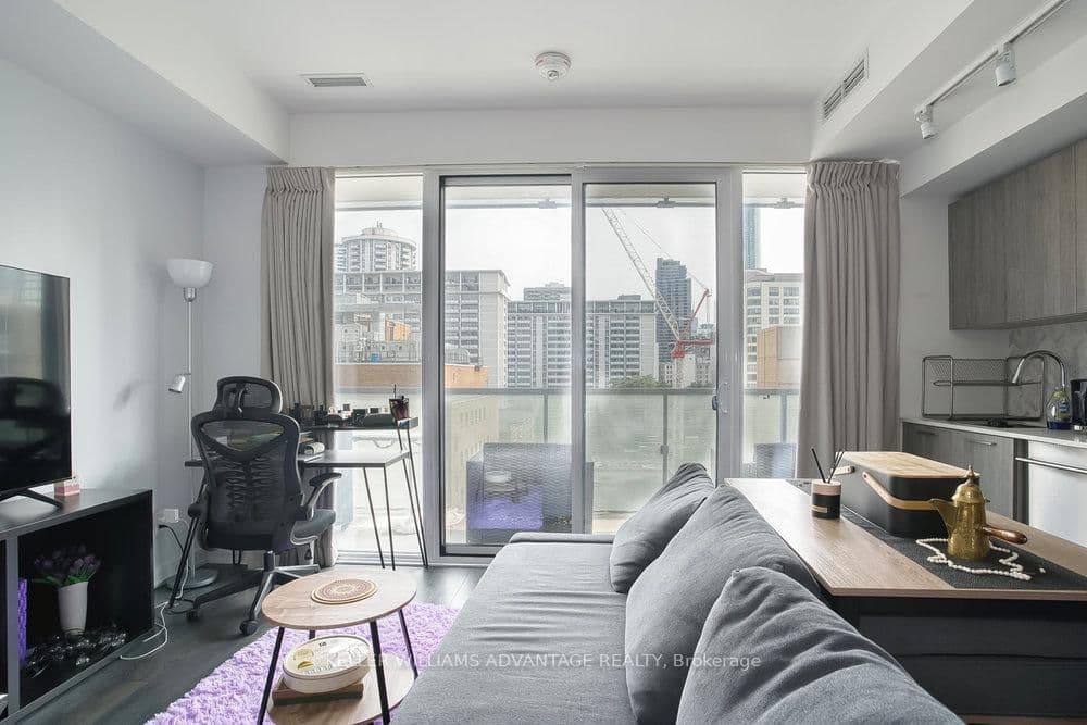 28 Wellesley Street E, Unit 603 thumbnail 12