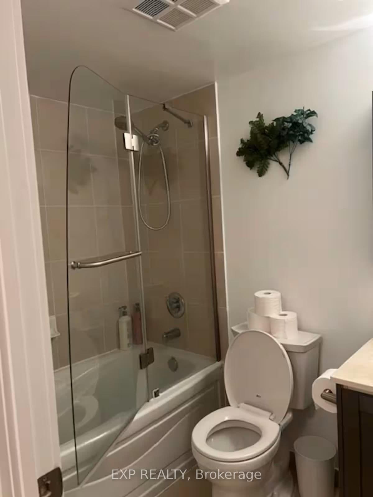 20 Blue Jays Way, Unit 814 thumbnail 22