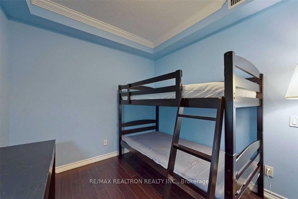 18 William Carson Crescent, Unit 211 thumbnail 21